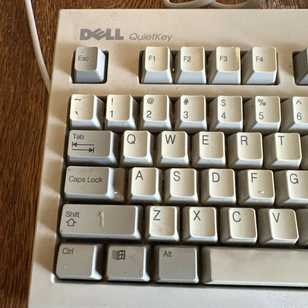 Dell Quietkey Mechanical PS/2 Computer Keyboard RT7D5JTW